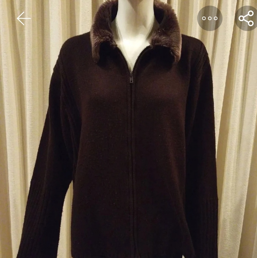 Woman's sweater
